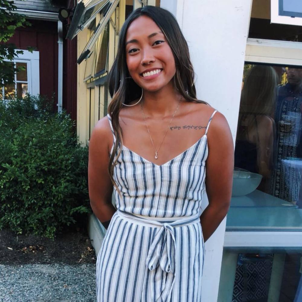 Meet your Posher, Malia